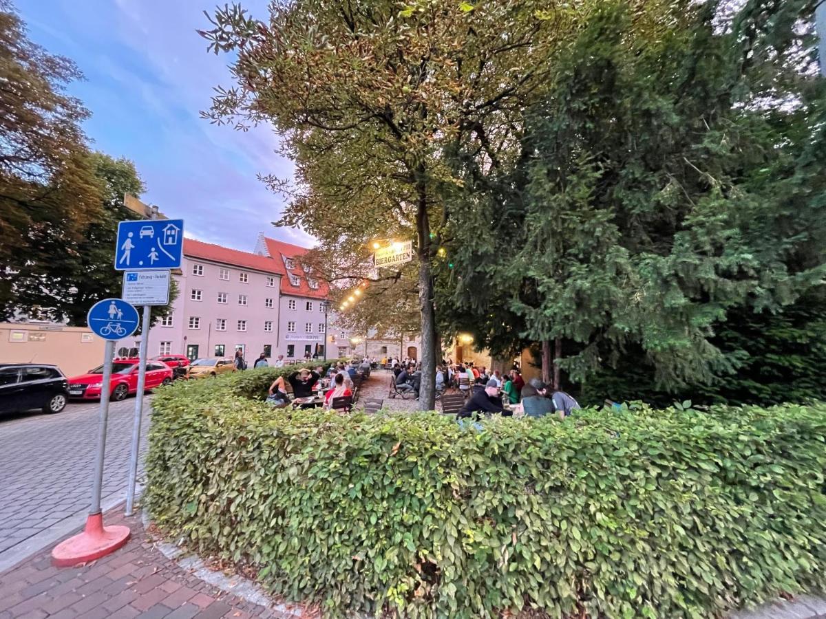 Apartment Am Roten Tor Augsburg Exterior photo